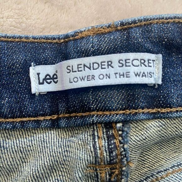 Lee Low Rise Bootcut Jeans - Picture 9 of 9